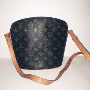 Louis Vuitton FAUX LEATHER PURSE